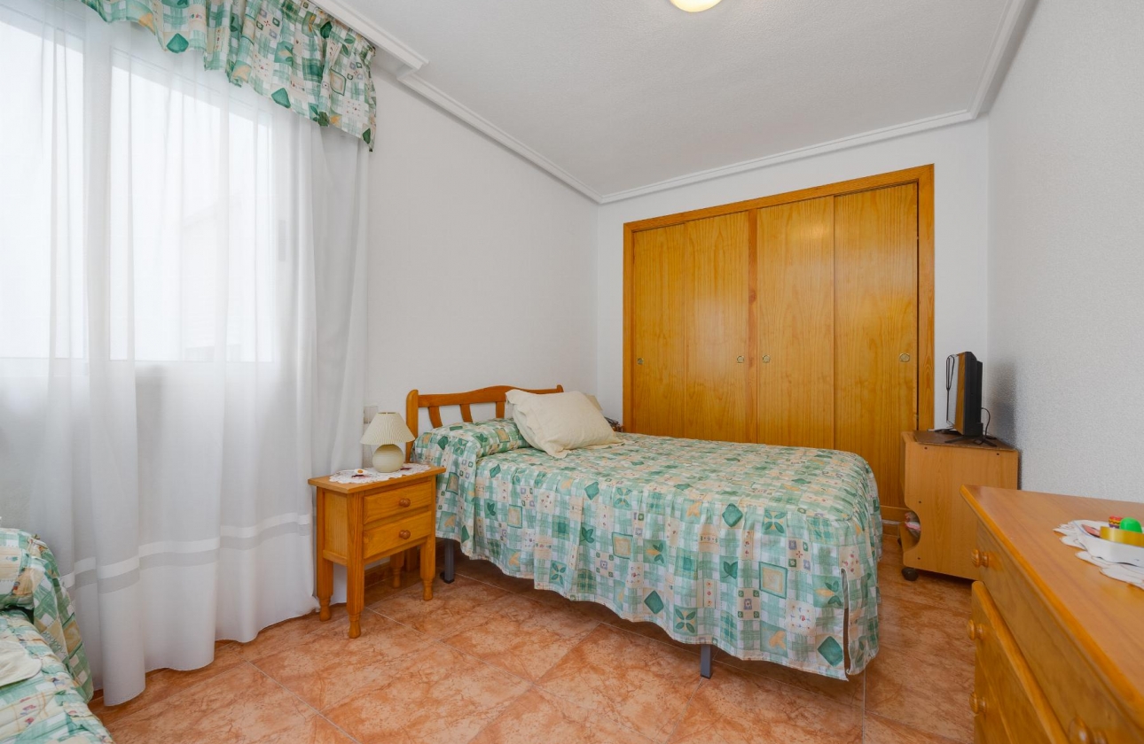 Revente - APARTAMENTO - Torrevieja - CENTRO