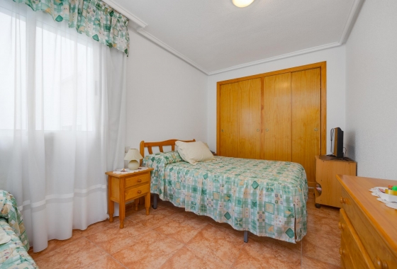 Reventa - APARTAMENTO - Torrevieja - CENTRO