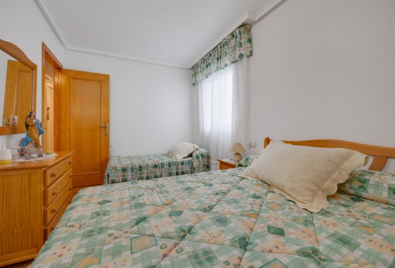 Reventa - APARTAMENTO - Torrevieja - CENTRO