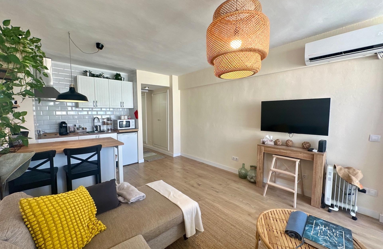 Resale - Apartment - Calvià - Costa de la Calma