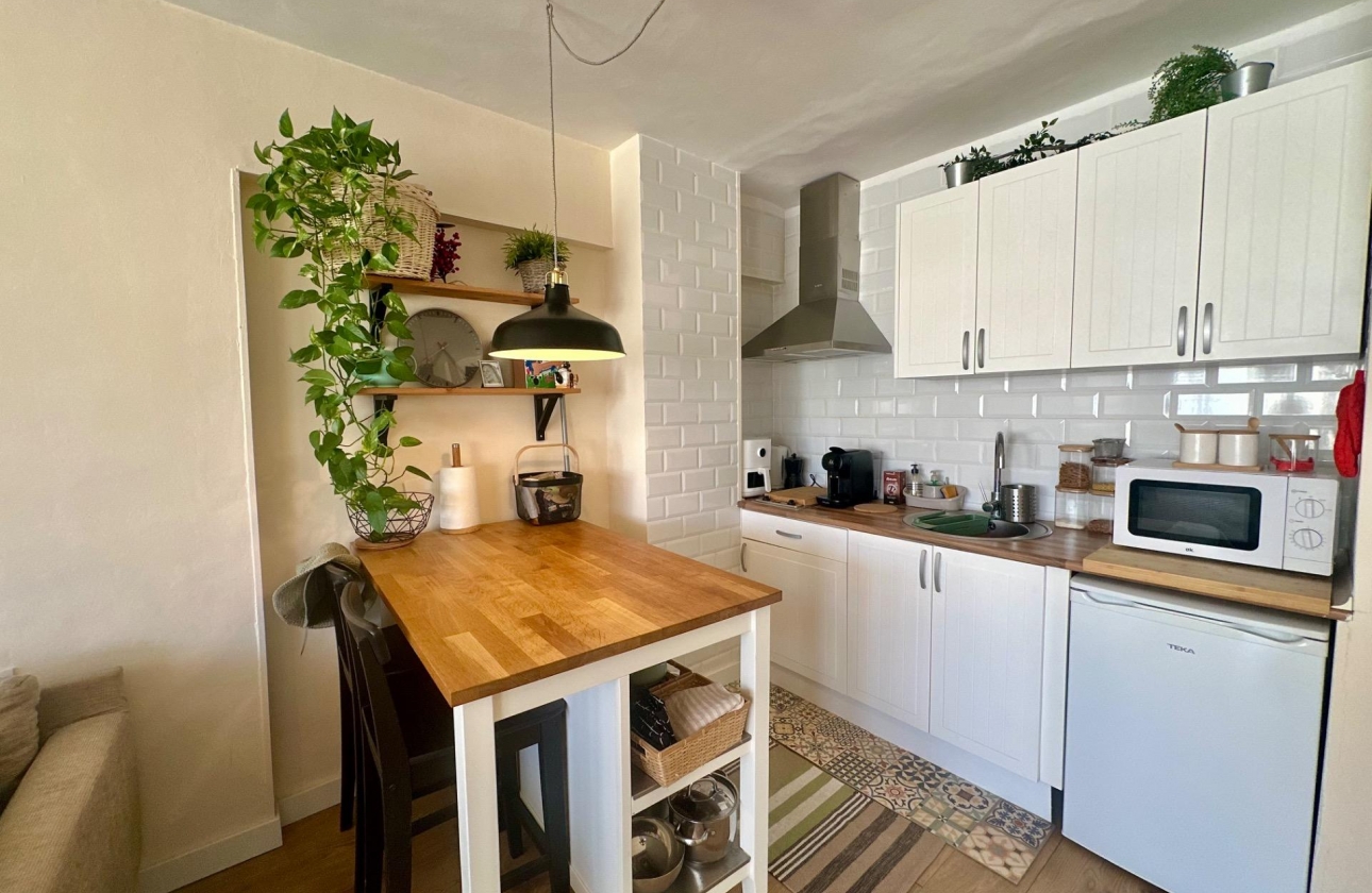 Resale - Apartment - Calvià - Costa de la Calma