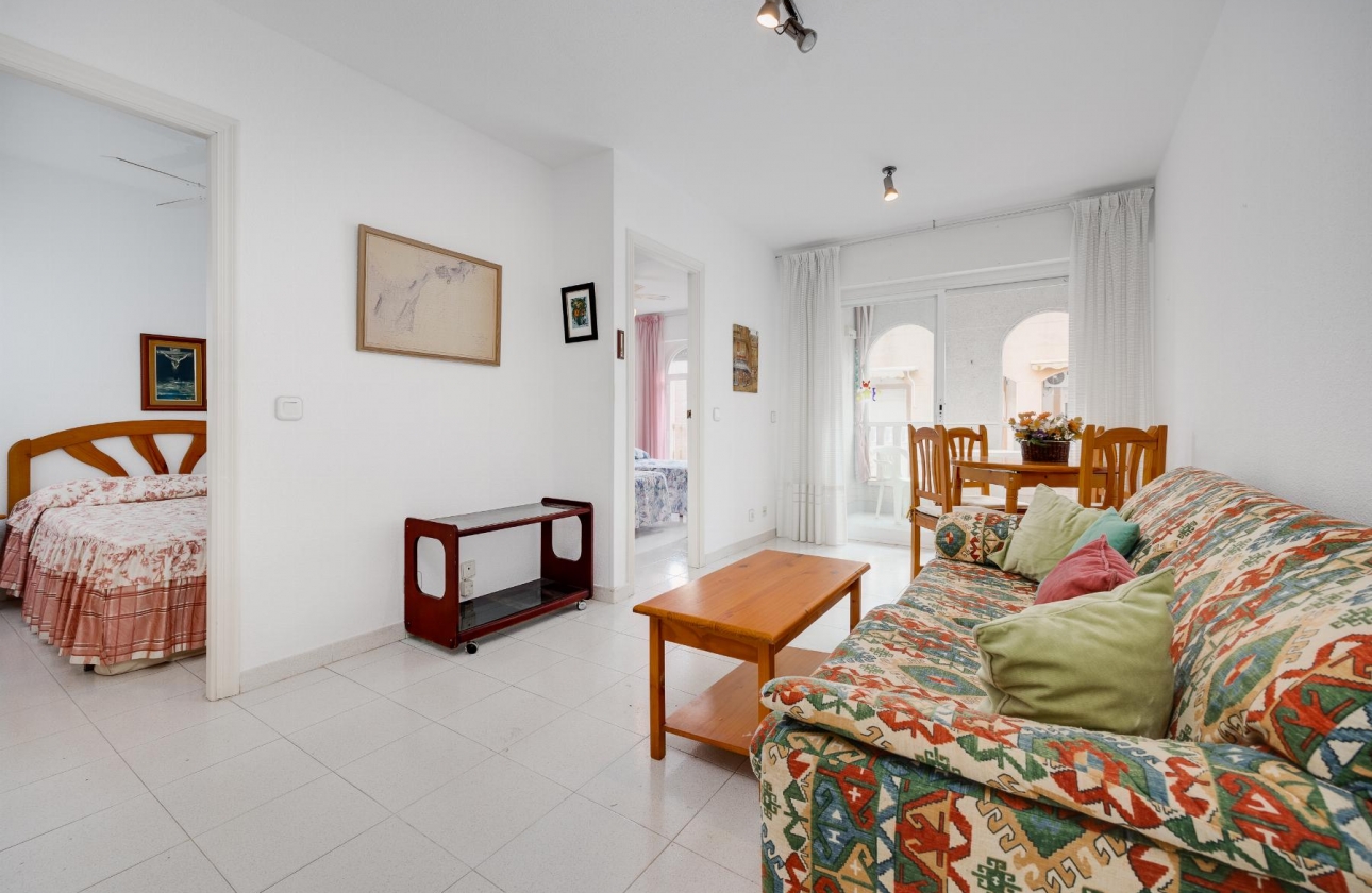 Wiederverkauf - APARTAMENTO - Torrevieja - playa de los naufragos