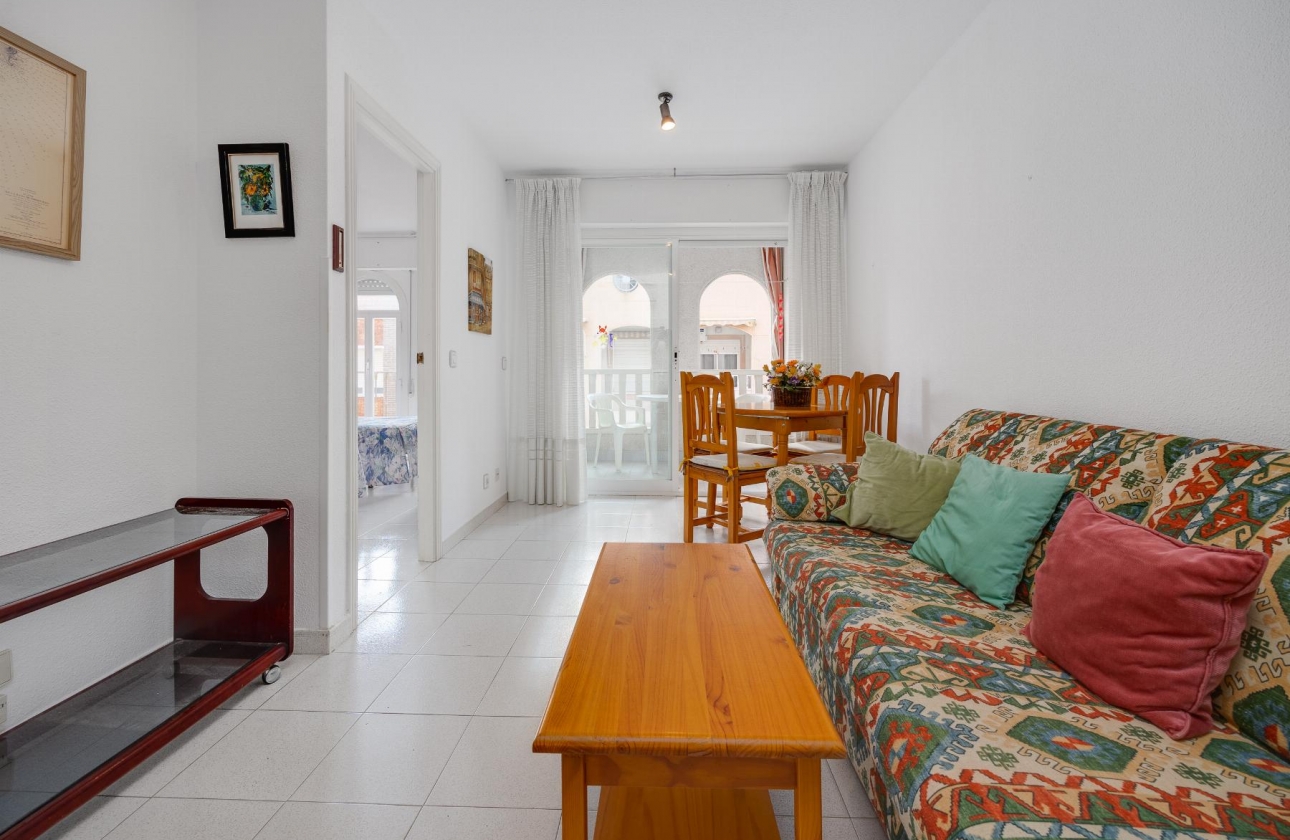 Wiederverkauf - APARTAMENTO - Torrevieja - playa de los naufragos