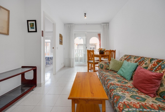 Resale - APARTAMENTO - Torrevieja - playa de los naufragos