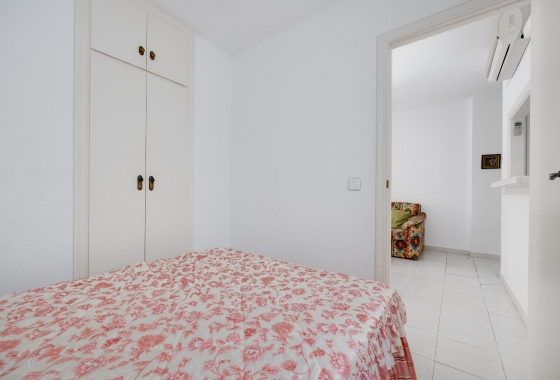 Resale - APARTAMENTO - Torrevieja - playa de los naufragos