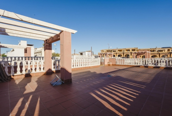 Resale - Villa - Torrevieja - Aguas Nuevas