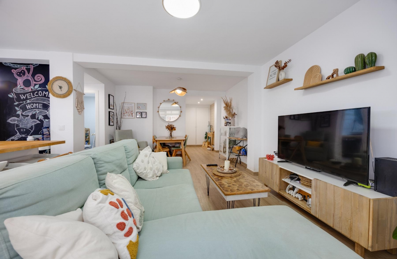 Resale - Apartment - Torrevieja - Playa de los Náufragos
