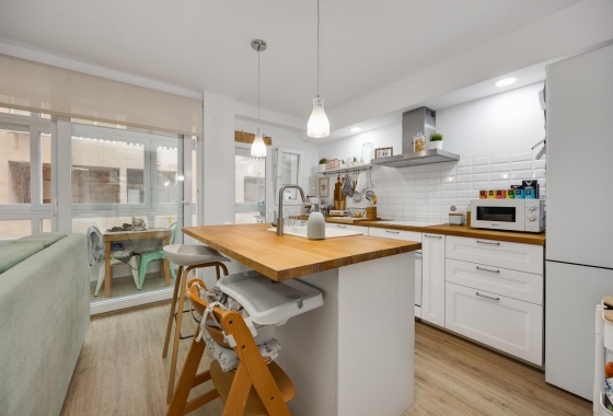 Resale - Apartment - Torrevieja - Playa de los Náufragos