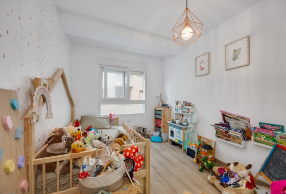 Resale - Apartment - Torrevieja - Playa de los Náufragos