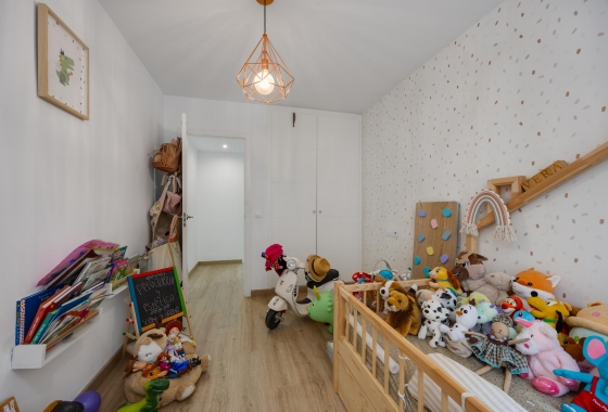Resale - Apartment - Torrevieja - Playa de los Náufragos