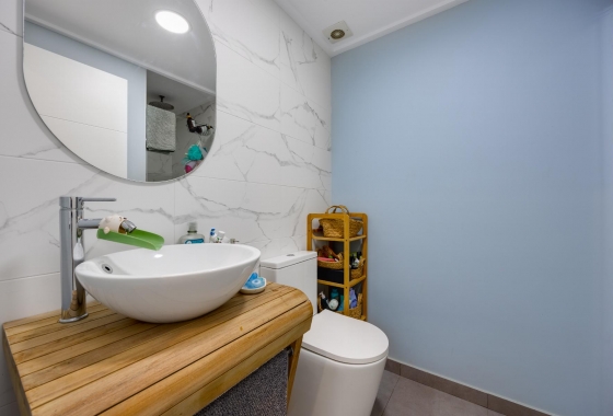 Resale - Apartment - Torrevieja - Playa de los Náufragos
