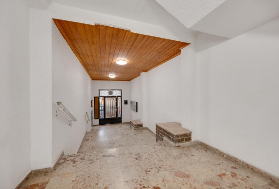 Resale - Apartment - Torrevieja - Playa de los Náufragos