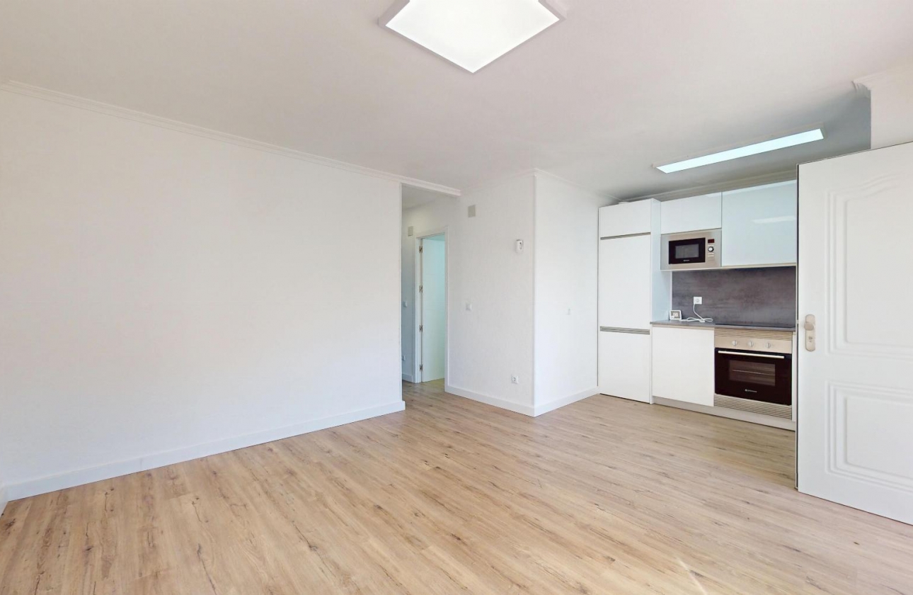Resale - Bungalow - Orihuela Costa - Villamartin
