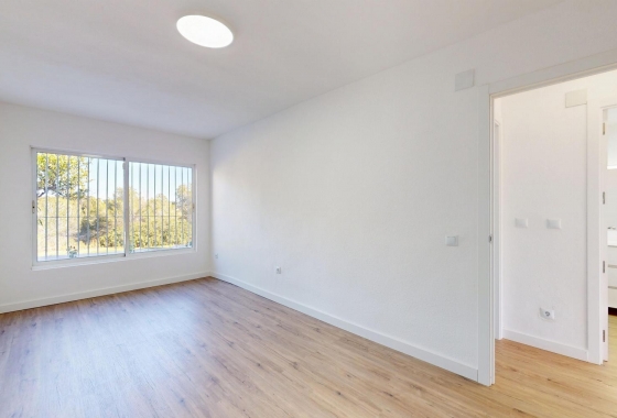 Resale - Bungalow - Orihuela Costa - Villamartin