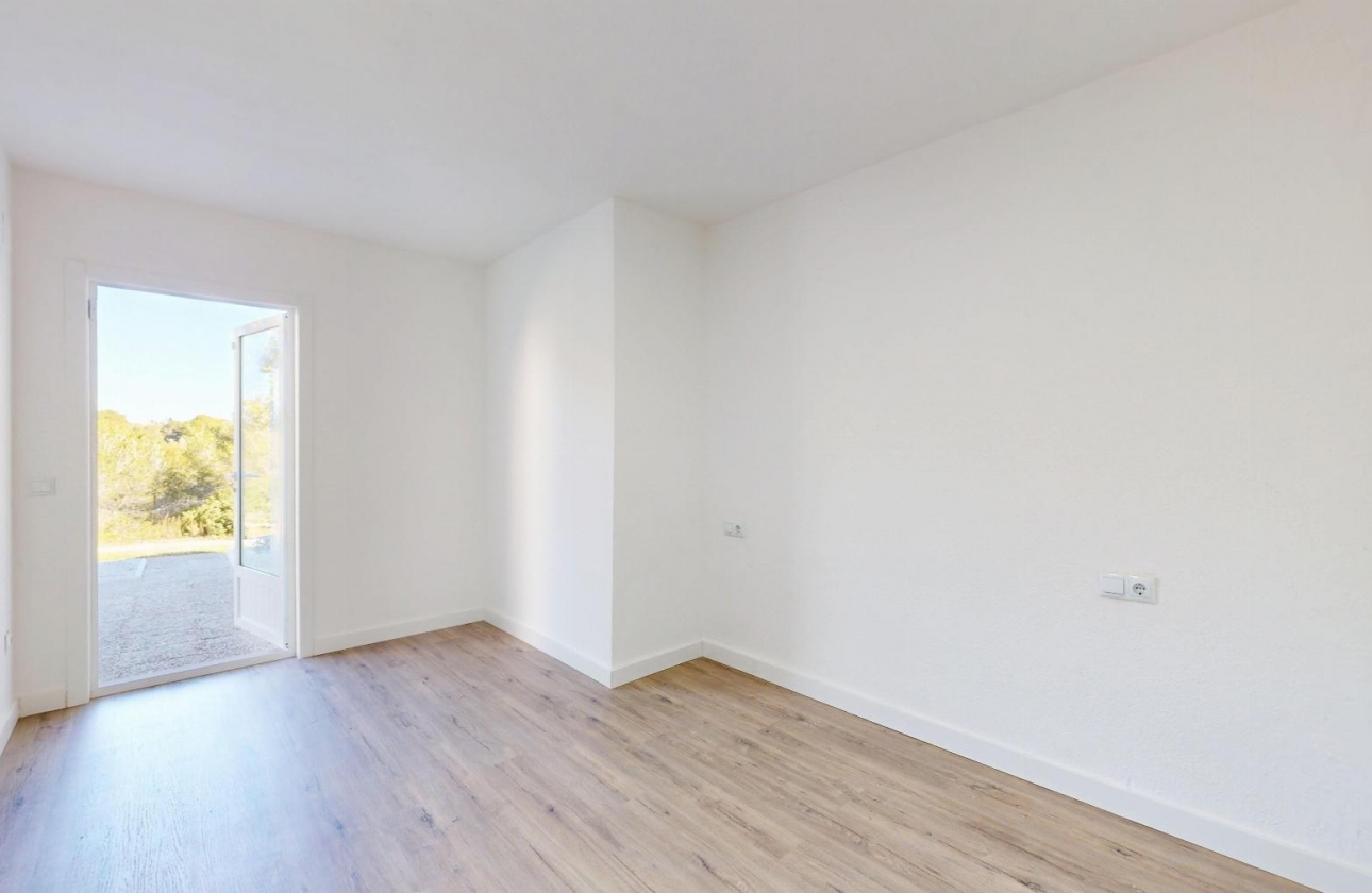 Resale - Bungalow - Orihuela Costa - Villamartin