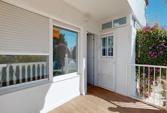 Resale - Bungalow - Orihuela Costa - Villamartin