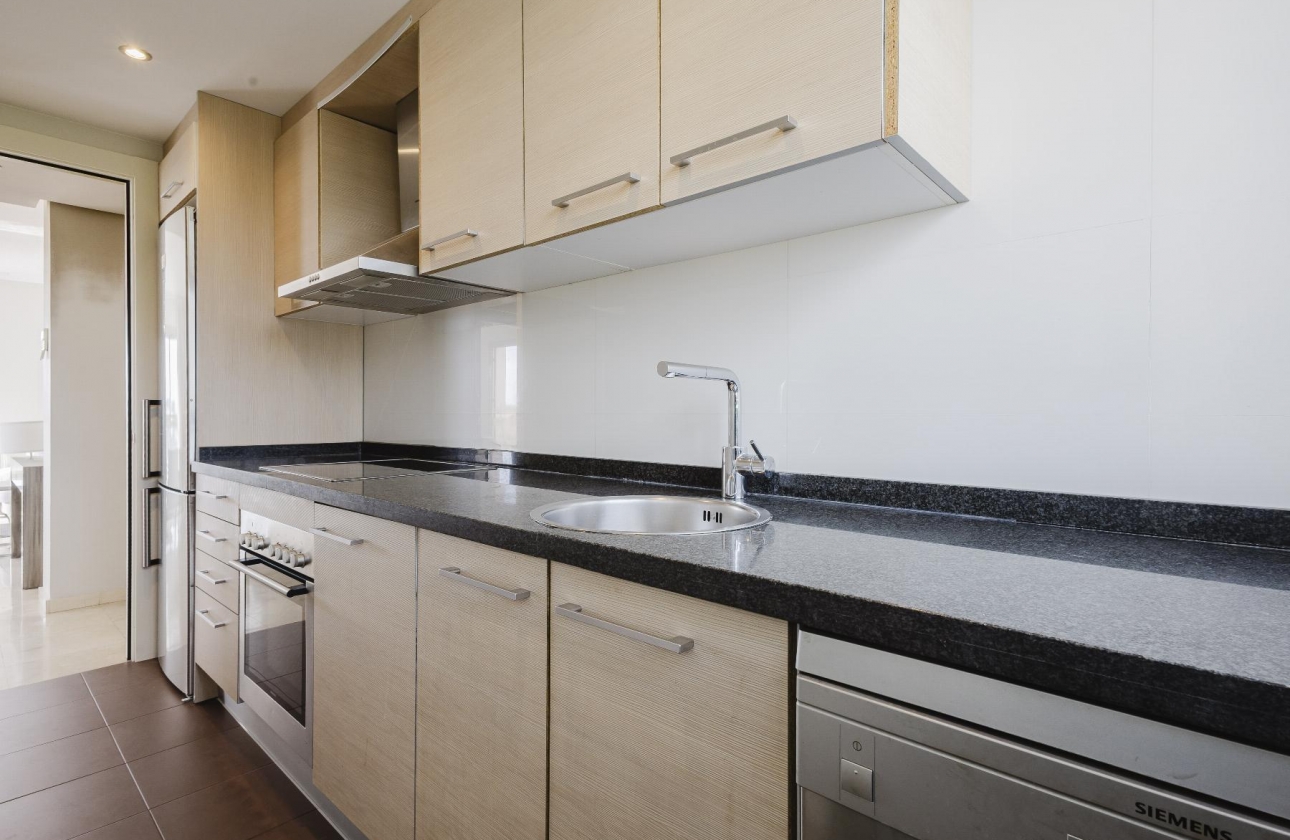 Resale - Apartment - Orihuela Costa - Las Colinas Golf