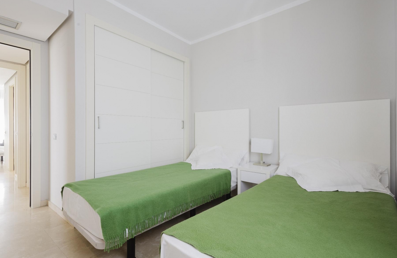 Resale - Apartment - Orihuela Costa - Las Colinas Golf