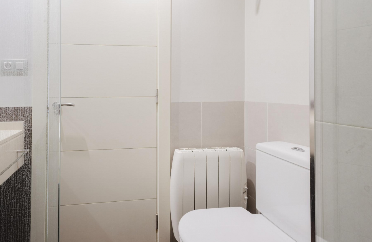 Resale - Apartment - Orihuela Costa - Las Colinas Golf