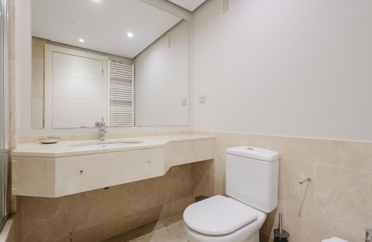 Resale - Apartment - Orihuela Costa - Las Colinas Golf
