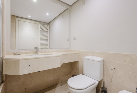 Resale - Apartment - Orihuela Costa - Las Colinas Golf