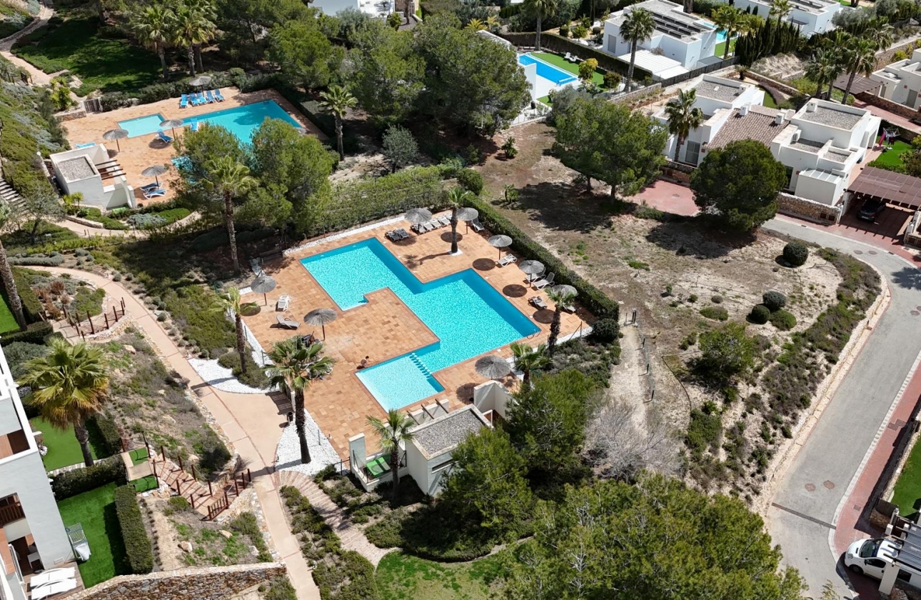 Resale - Apartment - Orihuela Costa - Las Colinas Golf