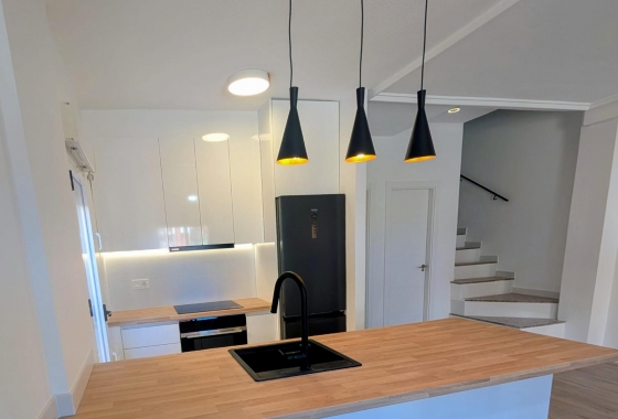 Resale - Villa - Orihuela Costa - Dream Hills