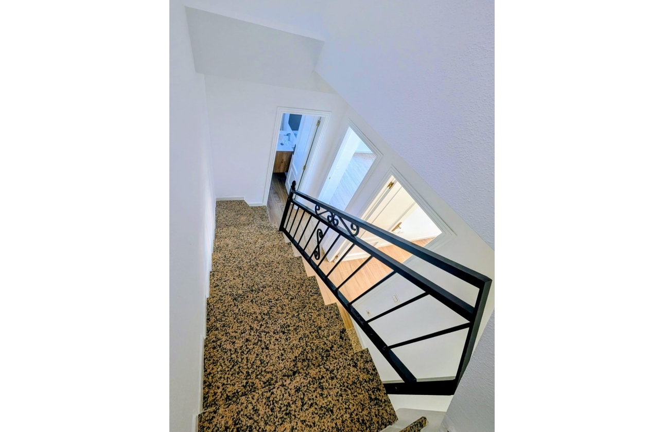 Resale - Villa - Orihuela Costa - Dream Hills