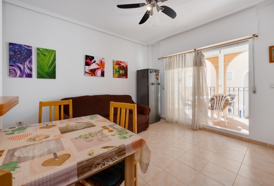 Resale - Bungalow - Torrevieja - Playa de los Náufragos