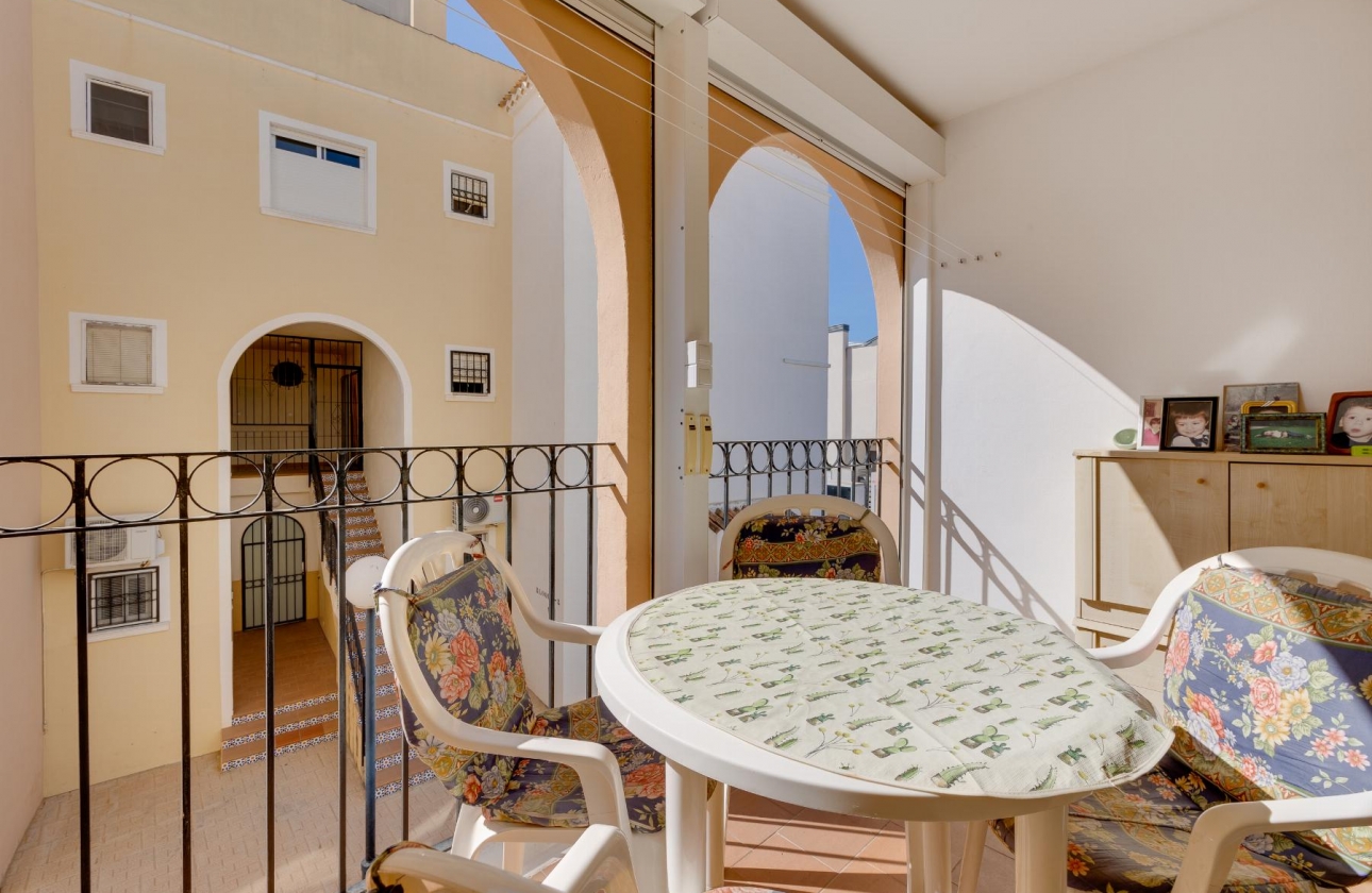Resale - Bungalow - Torrevieja - Playa de los Náufragos