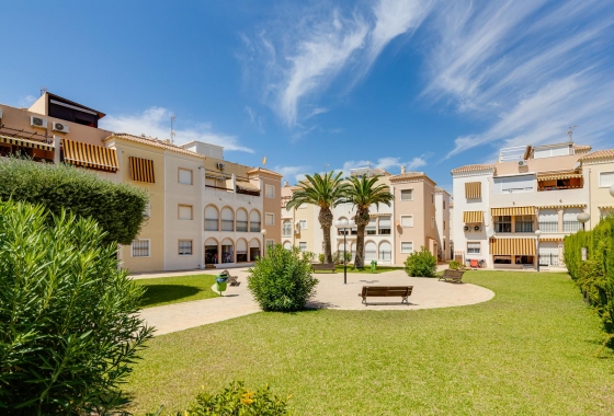 Resale - Bungalow - Torrevieja - Playa de los Náufragos