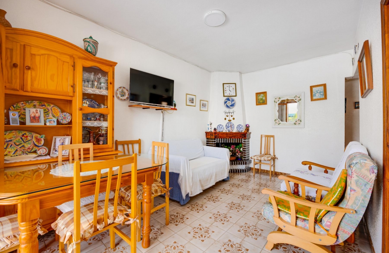 Resale - Bungalow - Torrevieja - Playa del Acequión