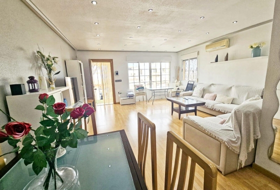 Resale - Villa - Orihuela Costa - Dream Hills