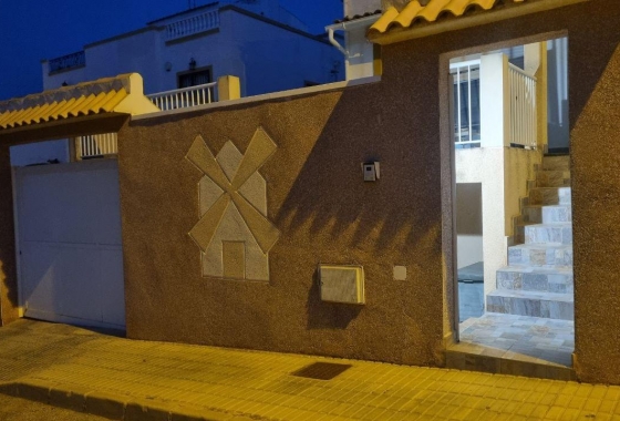 Resale - Villa - Orihuela Costa - Dream Hills