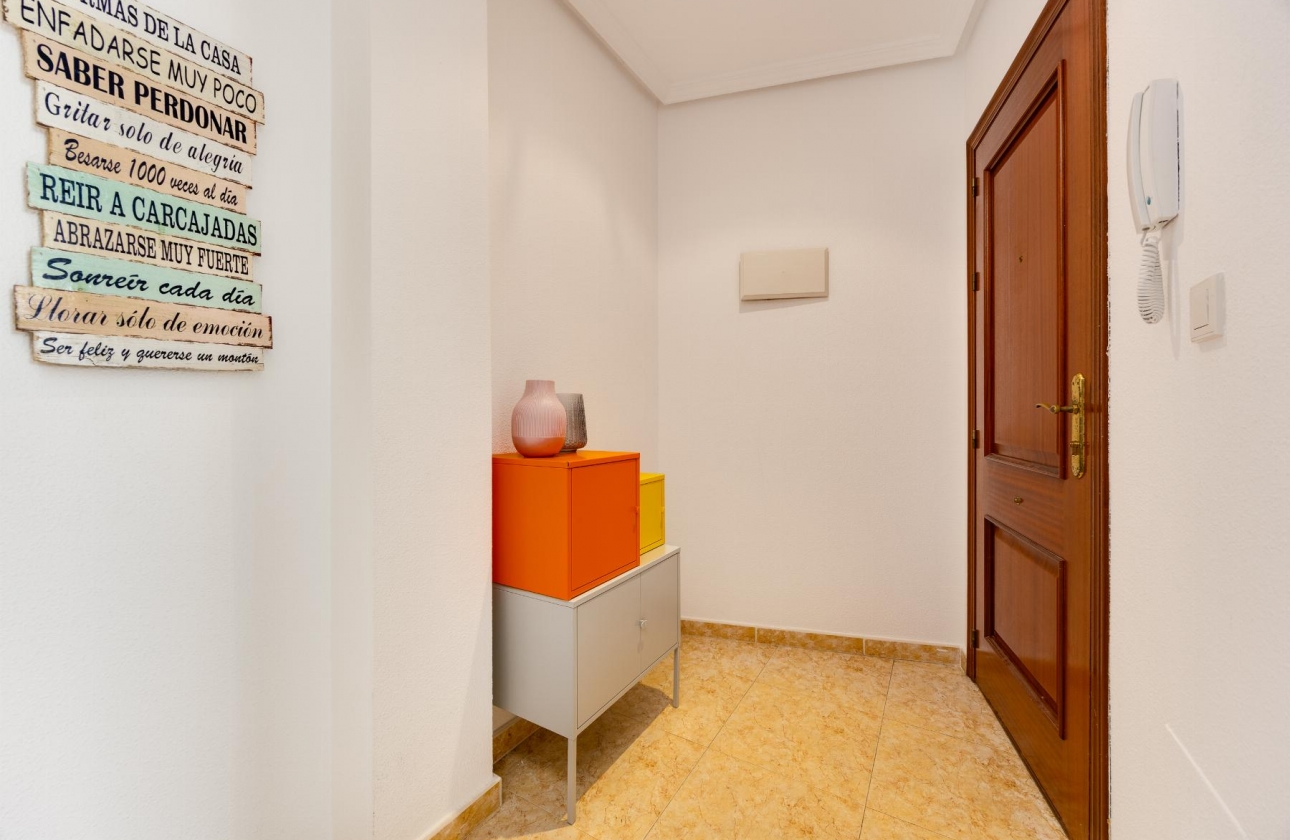 Resale - Apartment - San Miguel de Salinas