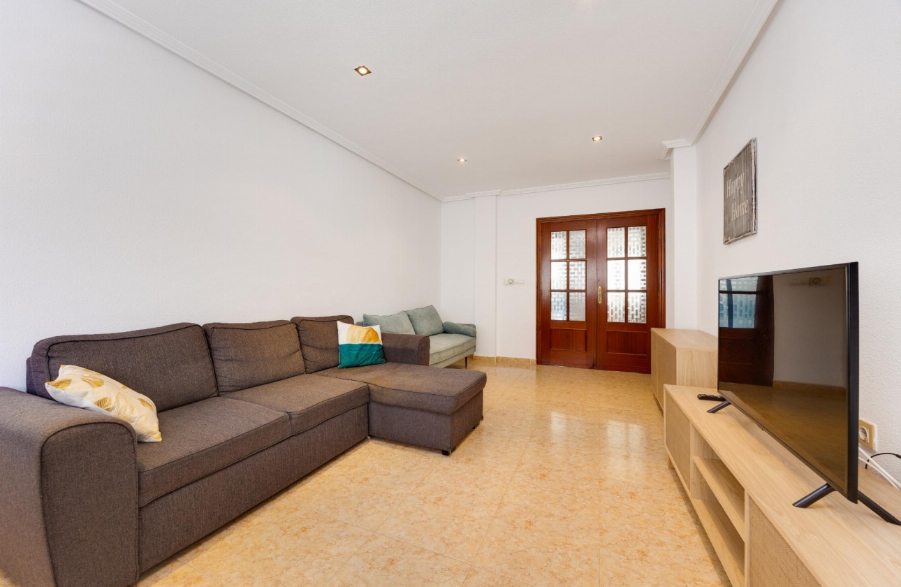 Resale - Apartment - San Miguel de Salinas