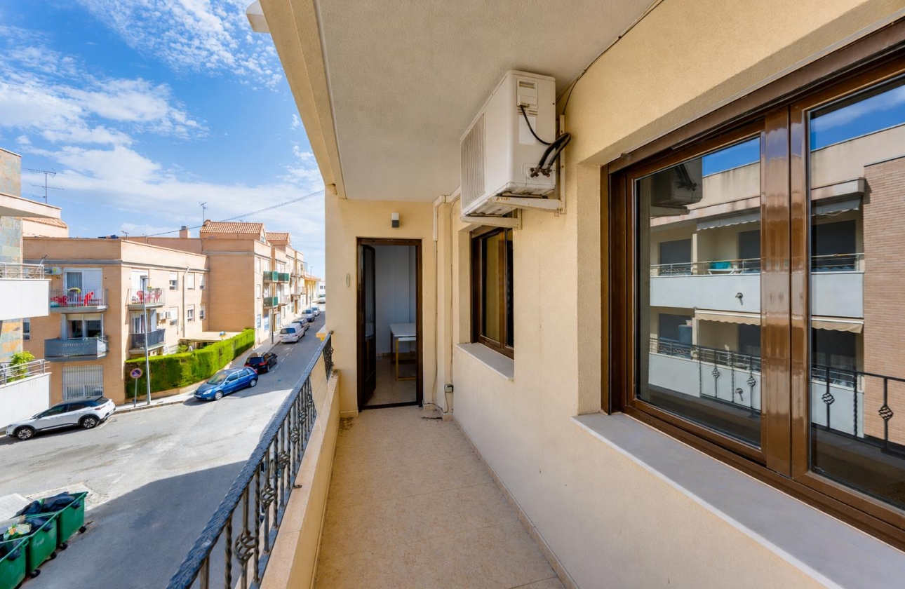 Resale - Apartment - San Miguel de Salinas