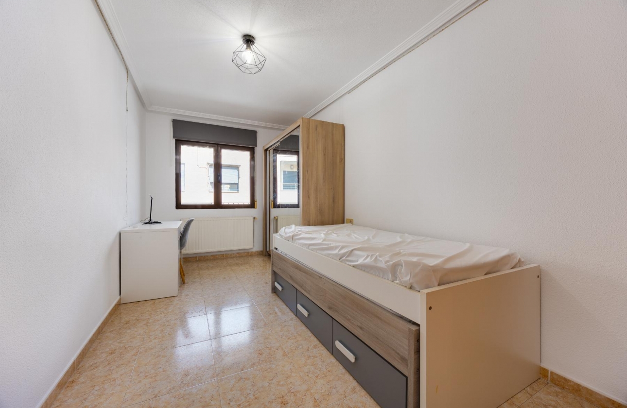 Resale - Apartment - San Miguel de Salinas