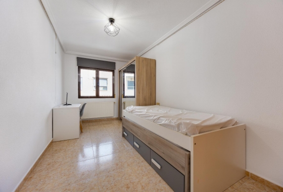 Resale - Apartment - San Miguel de Salinas