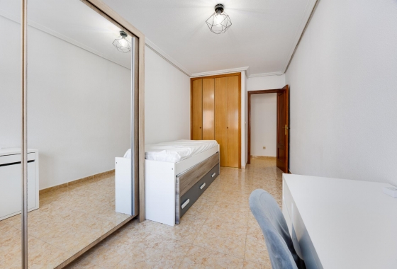 Resale - Apartment - San Miguel de Salinas