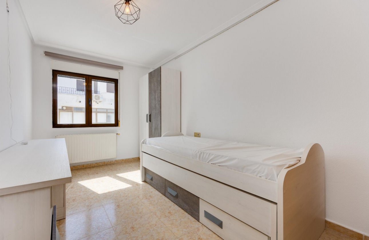 Resale - Apartment - San Miguel de Salinas