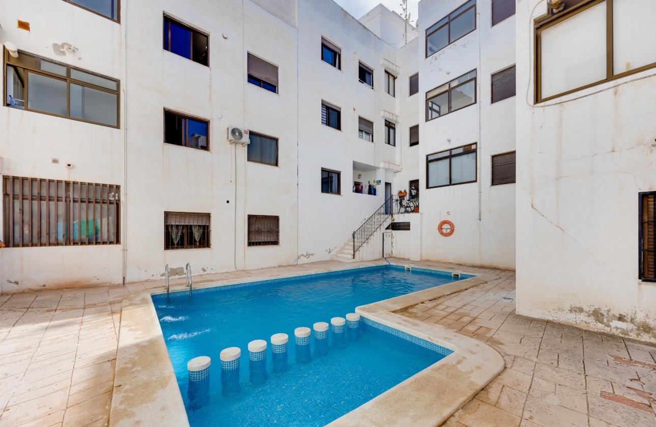 Resale - Apartment - San Miguel de Salinas