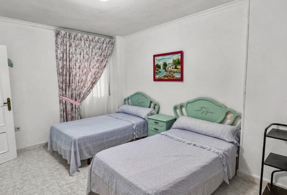 Resale - Apartment - Torrevieja - Playa de los Locos