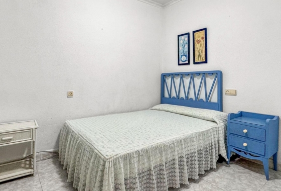 Resale - Apartment - Torrevieja - Playa de los Locos