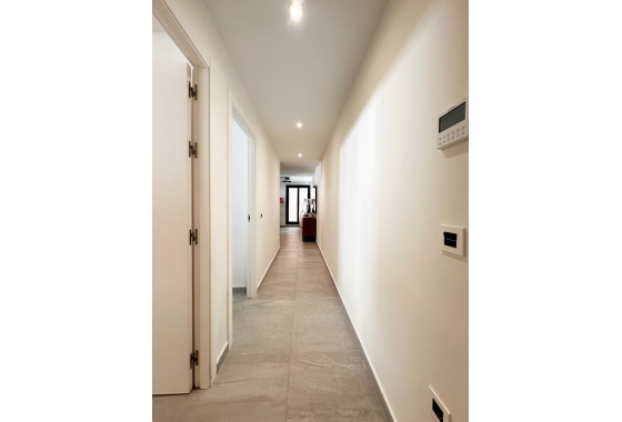 Resale - Villa - San Miguel de Salinas