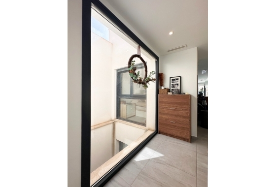 Resale - Villa - San Miguel de Salinas