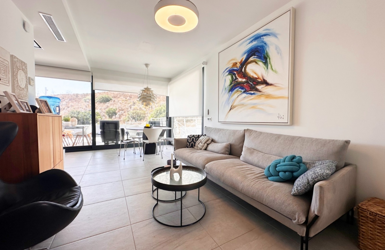 Resale - Villa - San Miguel de Salinas