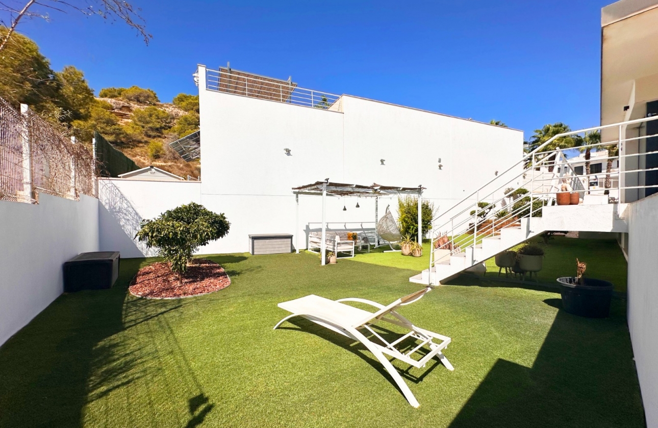 Resale - Villa - San Miguel de Salinas