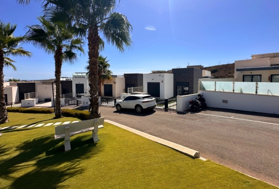 Resale - Villa - San Miguel de Salinas