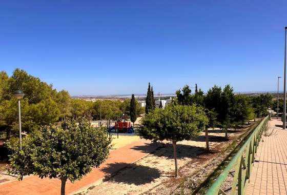 Resale - Villa - San Miguel de Salinas